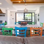 Holiday home Llanes Jardin Y Piscina Privada - La Raizona